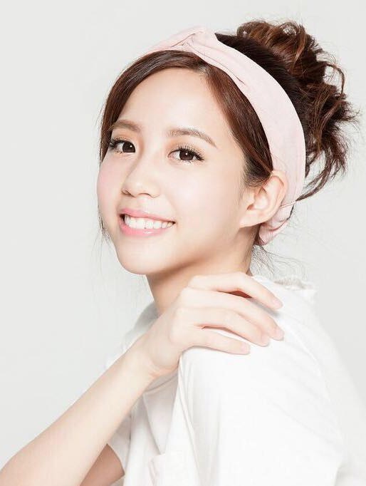 何紫妍 Elaine Ho