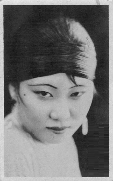 韩云珍 Yunzhen Han