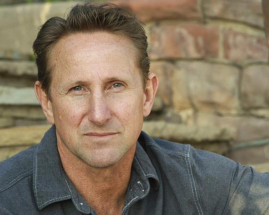 丹尼·皮尔斯 Denney Pierce