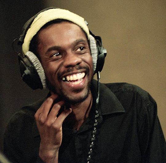 道格·伊·道格 Doug E. Doug