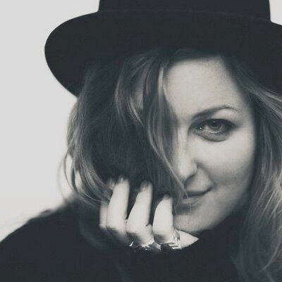 达尼埃尔·贝利斯 Danielle Bayliss