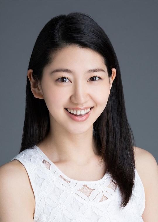 是永瞳 Hitomi Korenaga