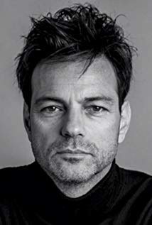 阿基·阿维尼 Aki Avni