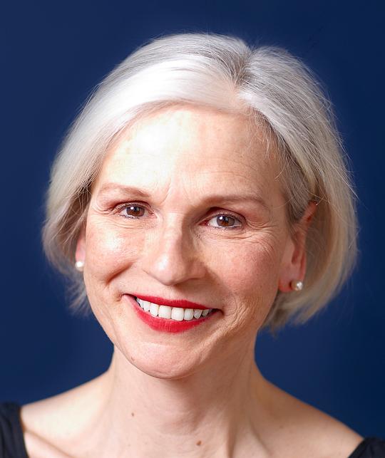 妮基·瓜达尼 Nicky Guadagni