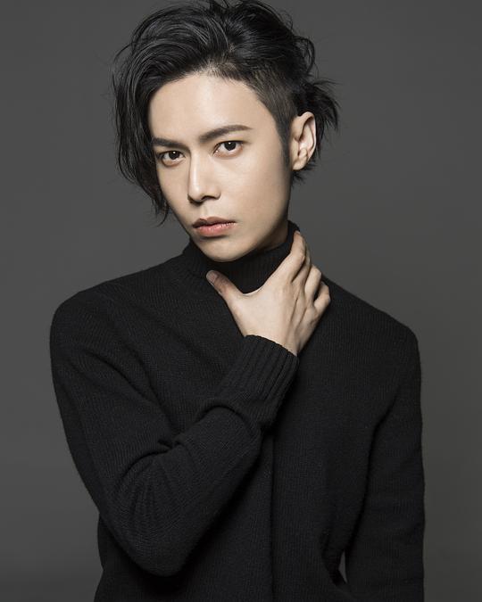 刘背实 Beishi Liu