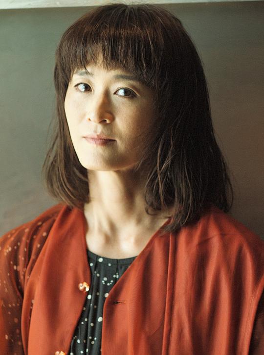芝原智矢子 Chiyako Shibahara