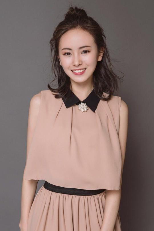 刘馨棋 Xinqi Liu