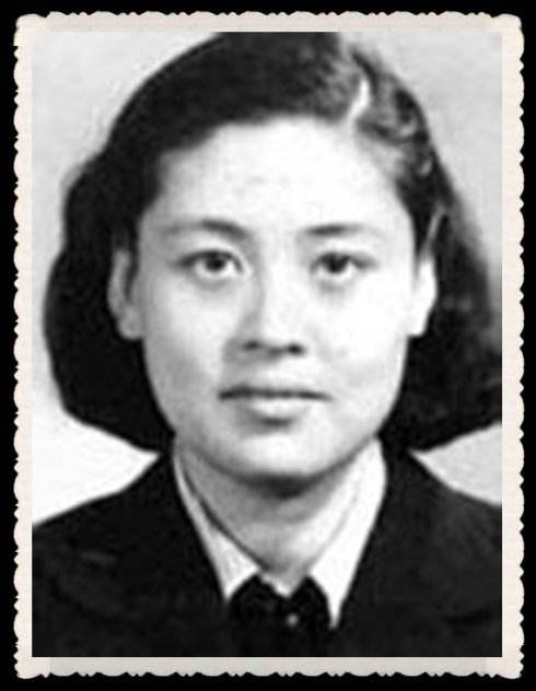 严丽秋 Liqiu Yan