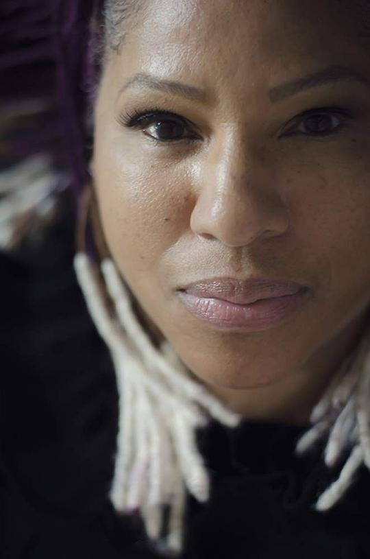 阿约卡·切尼拉 Ayoka Chenzira