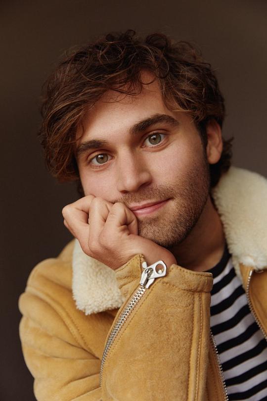 杰克·博尔利 Jake Borelli
