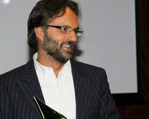 乌尔里克·伊姆提兹·罗尔夫森 Ulrik Imtiaz Rolfsen