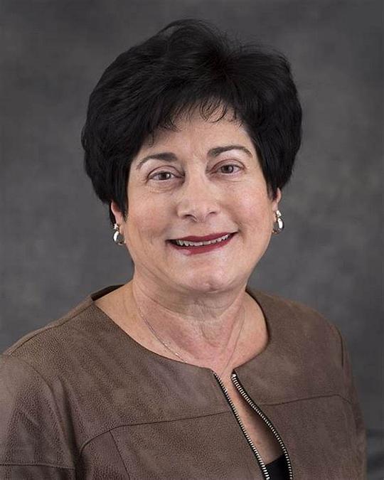 弗兰辛·帕克 Francine Parker