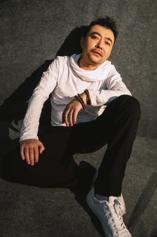 李永一 Yongyi Li