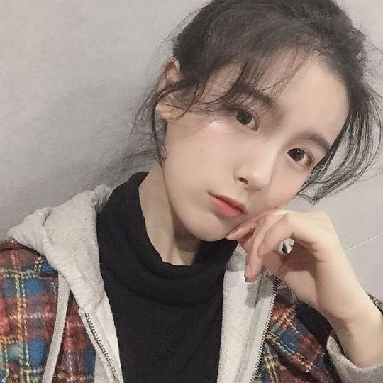 方思畅 Sichang Fang