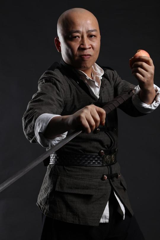 张天虎 Tianhu Zhang