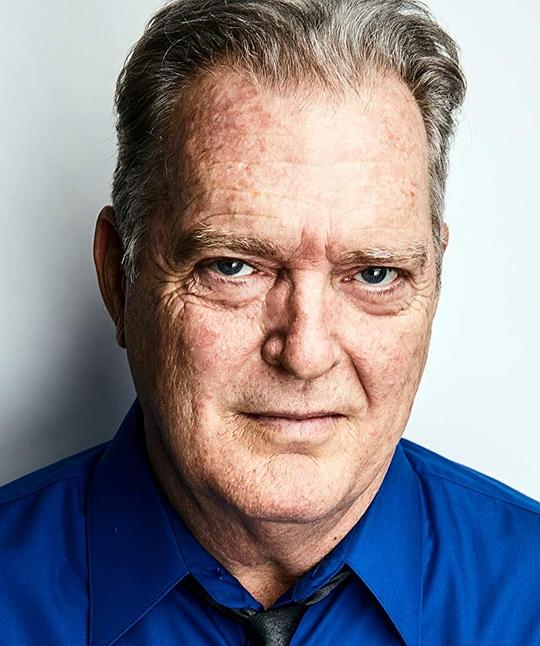 罗伯特·R·谢弗 Robert R. Shafer