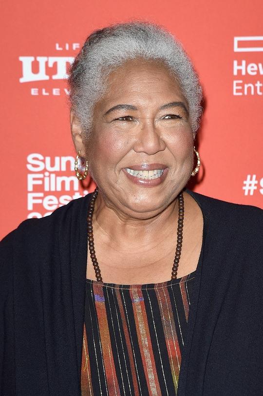 伊斯特·斯高特 Esther Scott