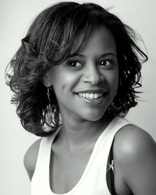 阿伊莎·安托万 Ayesha Antoine