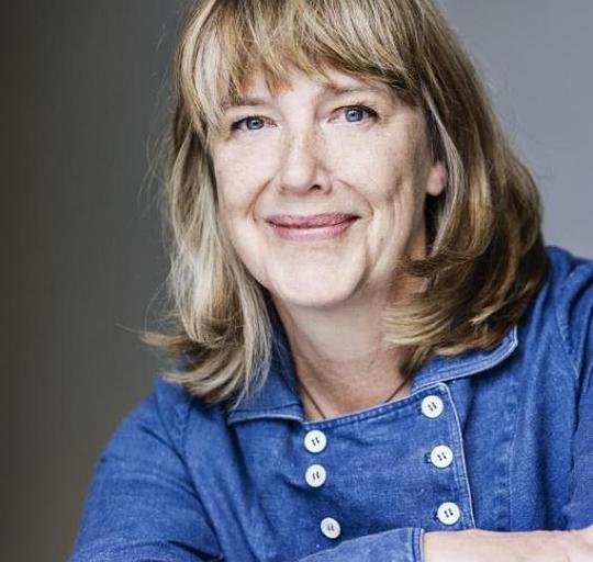 苏珊妮·伯登 Suzanne Burden