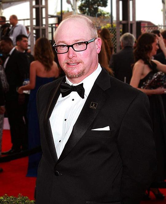 迈克尔·J·克雷西克 Michael J. Kraycik