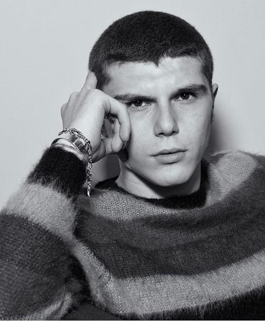 里卡尔多·曼陀里尼 Riccardo Mandolini