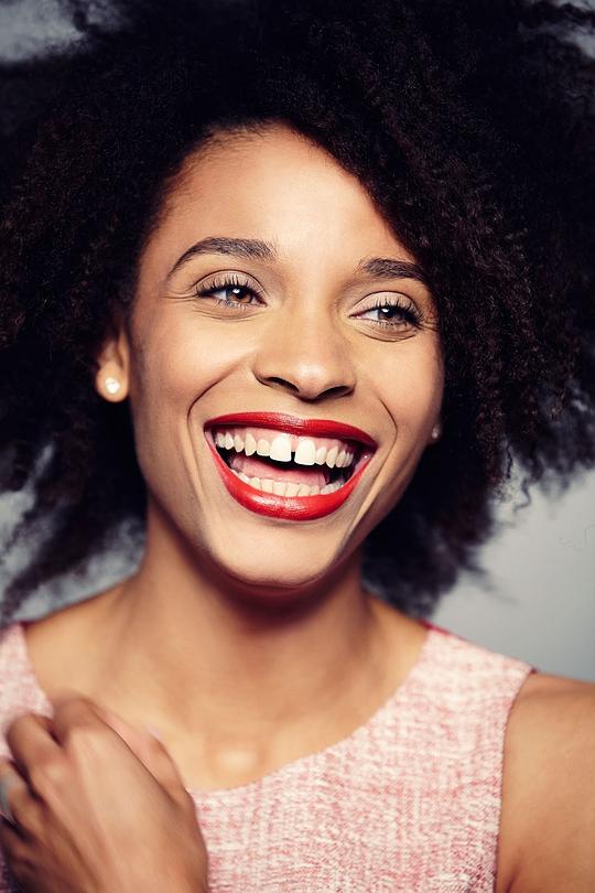 施特菲·塞尔马 Stefi Celma