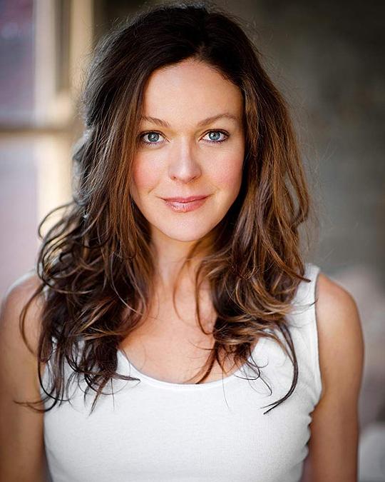 卡罗琳·布拉齐尔 Caroline Brazier