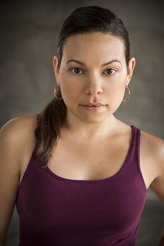 格洛丽亚·加拉尤亚 Gloria Garayua