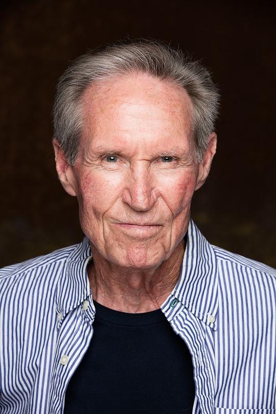 Peter Looney Peter Looney