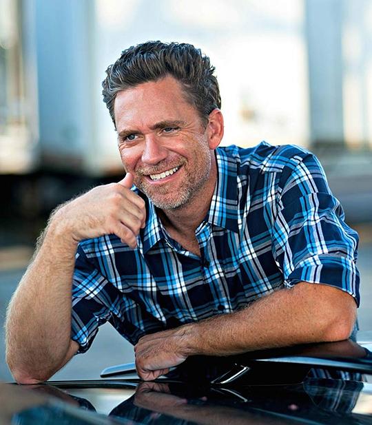 格拉德·斯万 Girard Swan