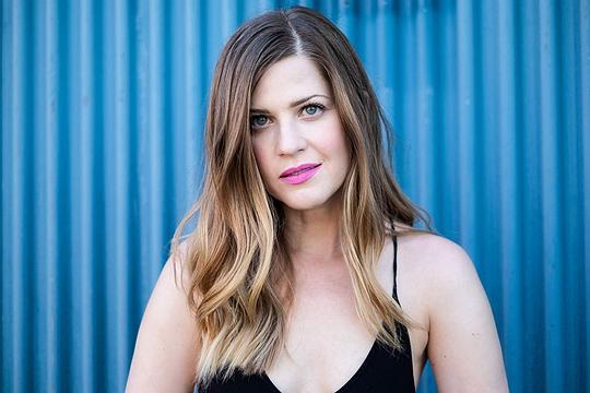 塔米·吉利斯 Tammy Gillis