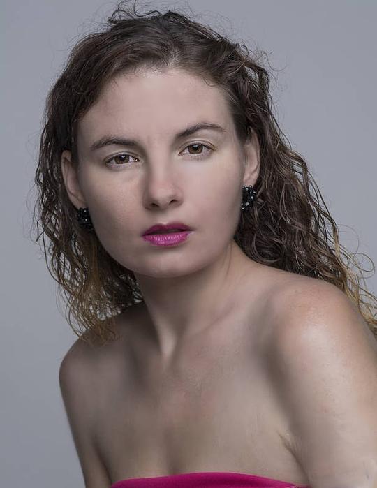 梅甘·玛丽·威尔逊 Megan Marie Wilson