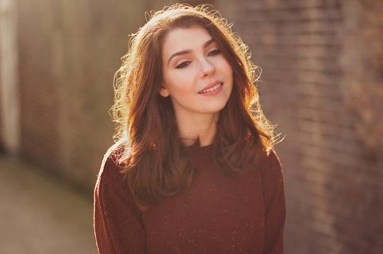 麦莉·托马斯 Milly Thomas