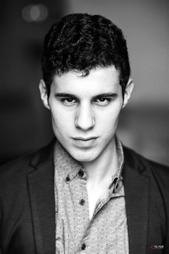 亚辛·侯伊卡 Yasin Houicha