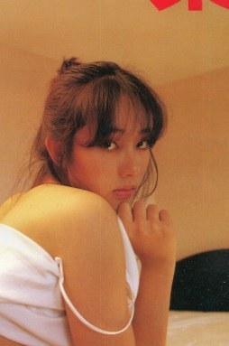 田中梢 Kozue Tanaka