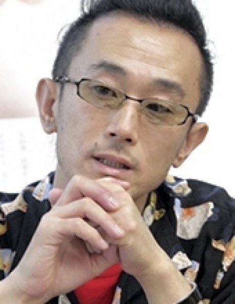 前田哲 Tetsu Maeda