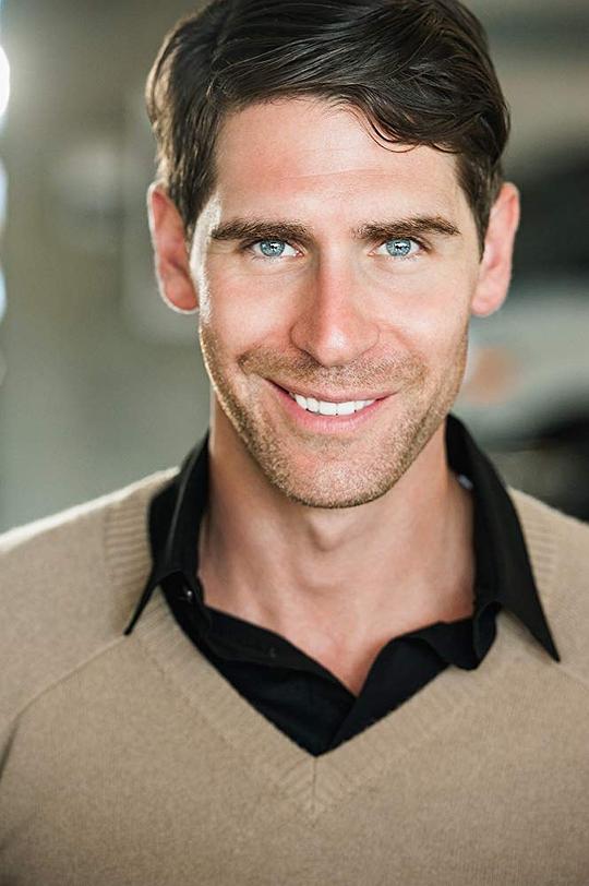 泰勒·杰拉德·哈特 Taylor Gerard Hart