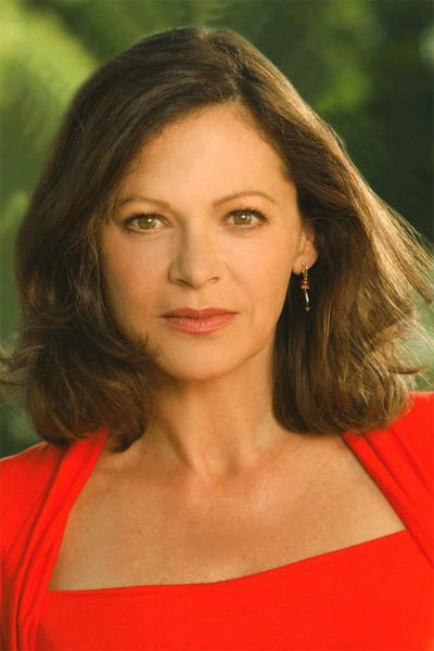 安吉拉·罗伊 Angela Roy