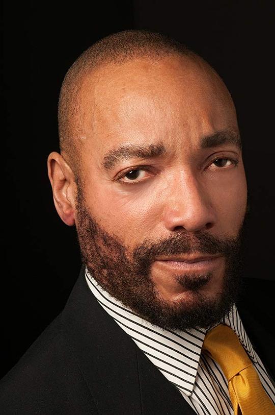 多米尼克·马库斯 Dominic Marcus