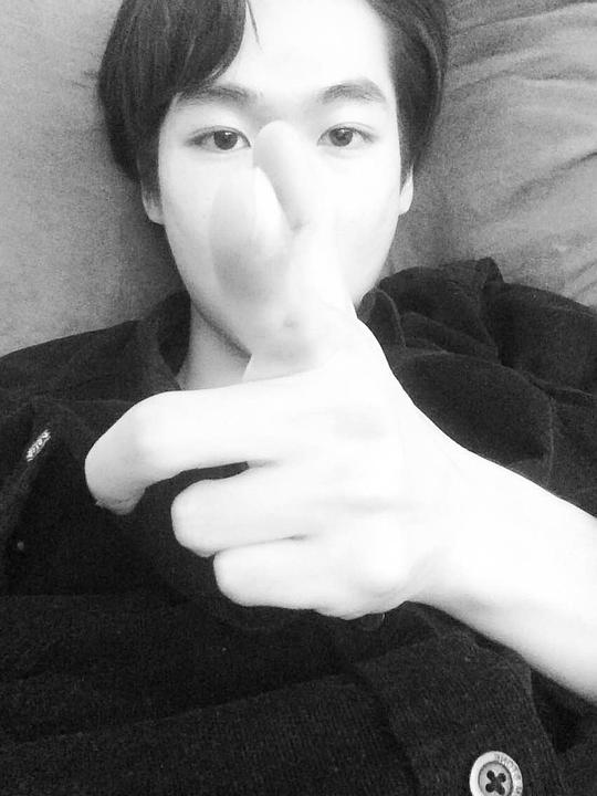 钟倍尔 Bell Zhong