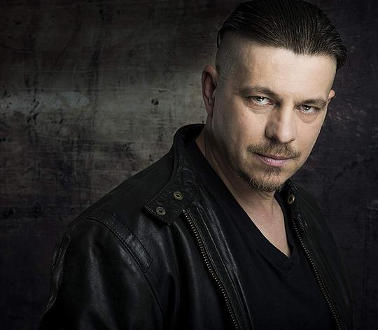 米哈利·绍鲍多什 Mihály Szabados