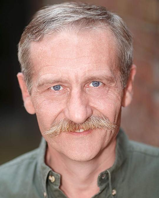 理查德·坎贝尔 Richard Campbell