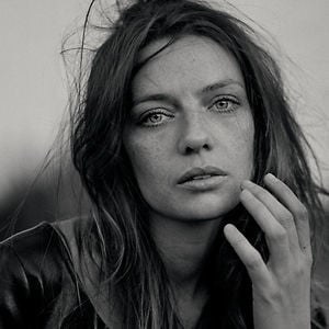 阿米利·多尔 Amélie Daure