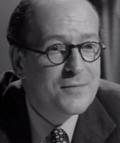 莱斯利·弗伦奇 Leslie French