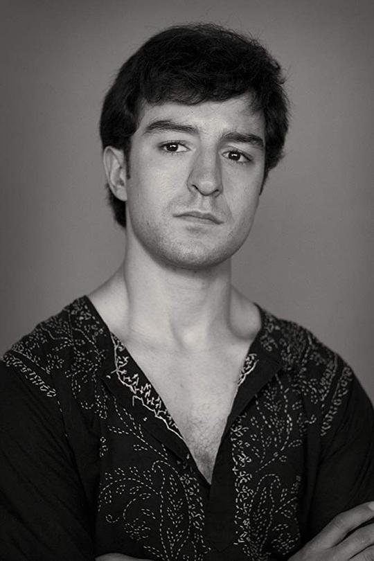 朱利安·费罗 Julian Ferro