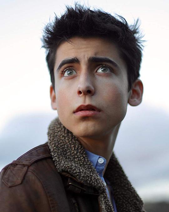艾丹·加拉赫 Aidan Gallagher