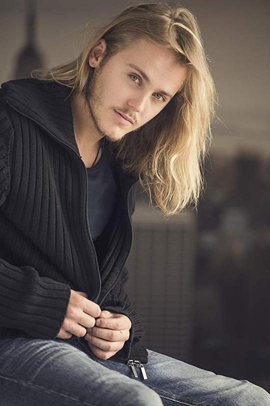 康纳·道兹 Conner Dowds