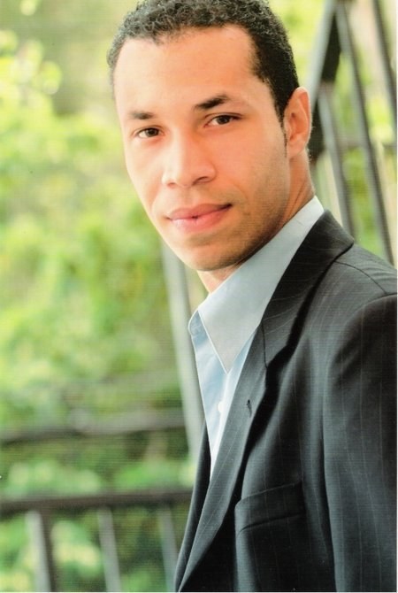 米尔斯·彼埃尔 Mills Pierre