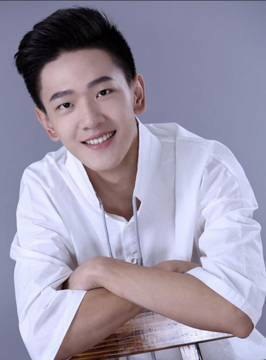 张琛 Chen Zhang