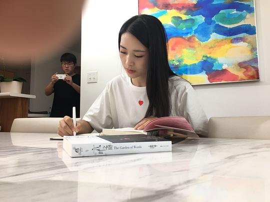 李梦玲 Mengling Li